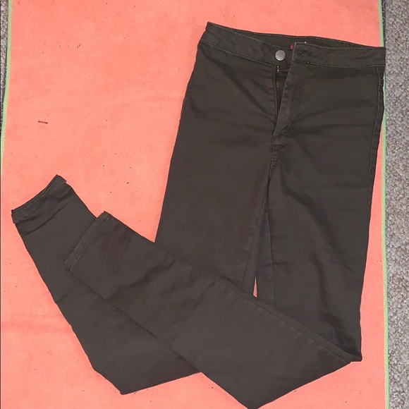 H&M High Waisted Jeans - Picture 1 of 2